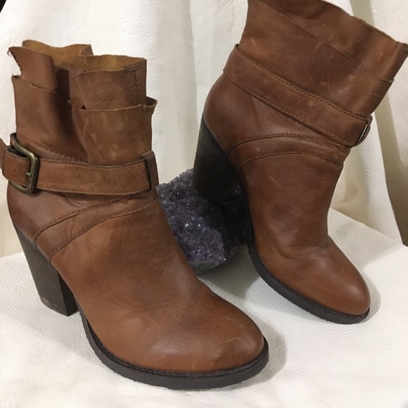 Steve Madden brown leather booties 7.5 - Picture 6 of 7